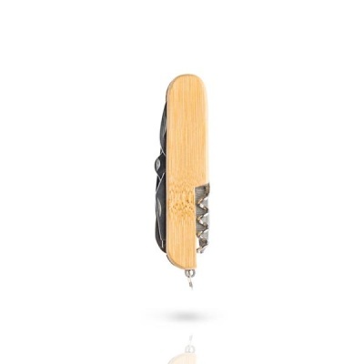 Canivete multifunções com alça em madeira clara e corpo metálico preto.