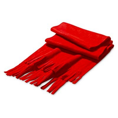 Cachecol vermelho com franjas largas dobrado