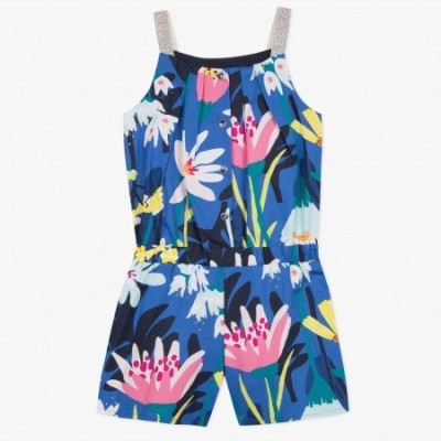 Macacão curto infantil com padrão de flores coloridas e alças brilhantes