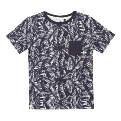 T-shirt preta com padrão branco de folhas e bolso preto