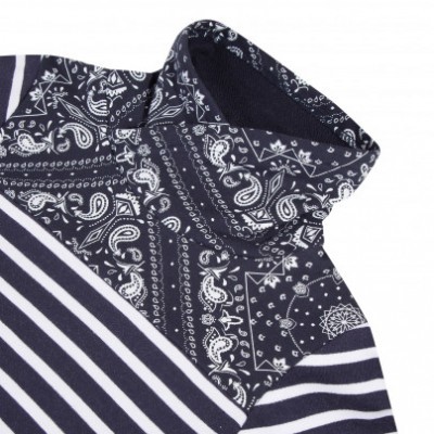 Camisola com padrões riscas e paisley em preto e branco