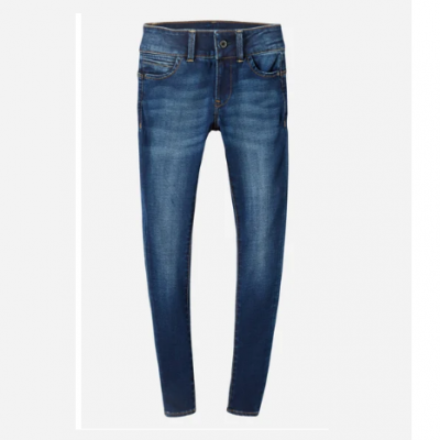 Calças de ganga azuis escuras com bolsos e fecho de botão