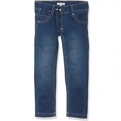 Calças de ganga infantis azul escuro com costuras brancas e botão metálico