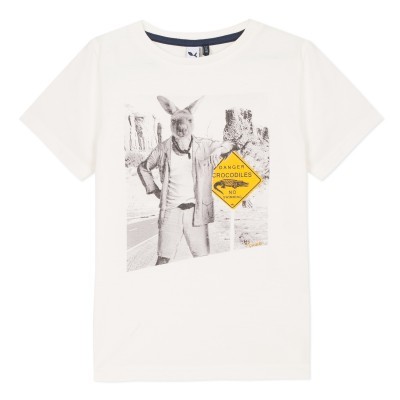 T-shirt branca com estampado de coelho e sinal amarelo
