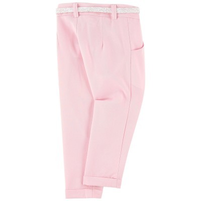 Calças rosa claras com cinto branco entrelaçado