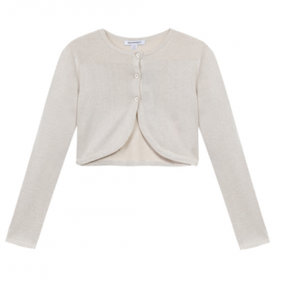 Casaco de malha bege claro com botões brancos e gola redonda.