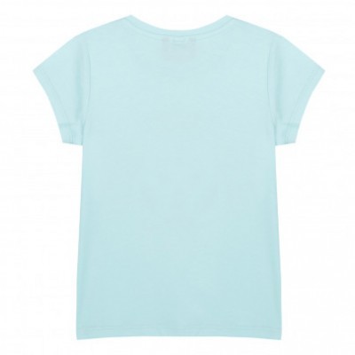 T-shirt azul-claro de criança vista de costas