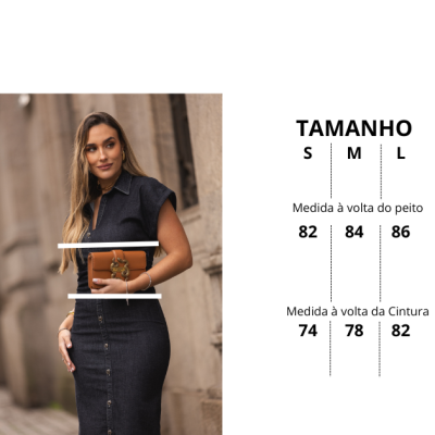 Mulher com vestido preto de ganga e clutch castanha ao lado de tabela de tamanhos e medidas