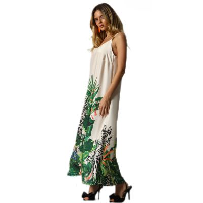 vestido comprido de alças com padrão verde, florido e manchas pretas