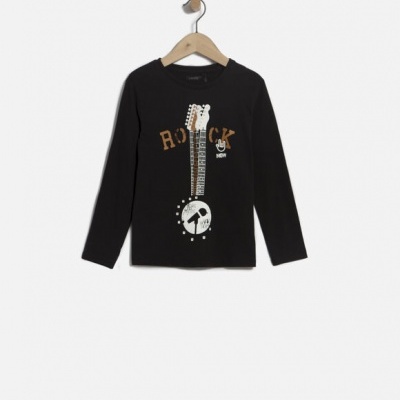 Camisola preta com estampa de guitarra e texto ROCK