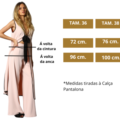 Macacão rosa claro com laço preto e tabela de medidas para tamanhos 36 e 38