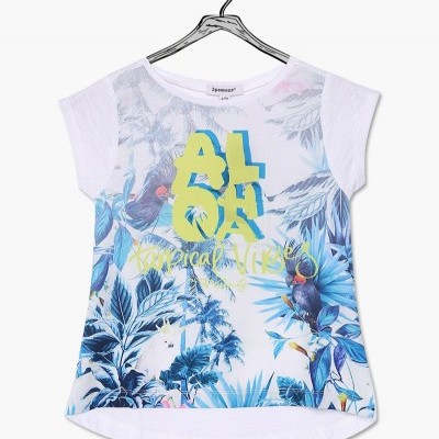 T-shirt infantil branca com estampa tropical e texto ALOHA