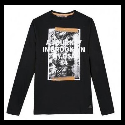 Camisola preta de manga comprida com estampa urbana preta e branca