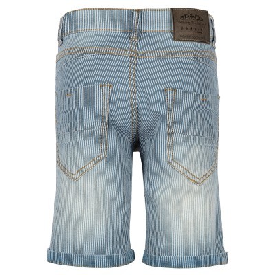 Calções de ganga azuis claros com bolsos traseiros e etiqueta castanha na cintura