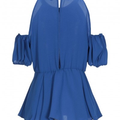 Blusa feminina azul com mangas bufantes e decote nas costas