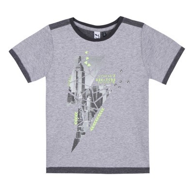 T-shirt cinza de criança com estampas geométricas e texto NEW YORK