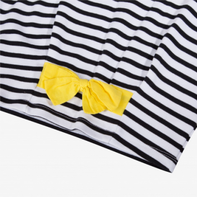 tecido riscas pretas e brancas com laço amarelo