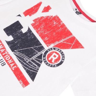 Camisola branca de manga curta com estampado gráfico vermelho e preto e detalhe de gola vermelha