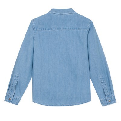 Camisa azul clara de manga comprida vista de trás