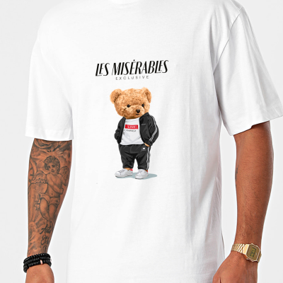 Camisola branca com estampa de urso vestido esporte e texto LES MISÉRABLES EXCLUSIVE
