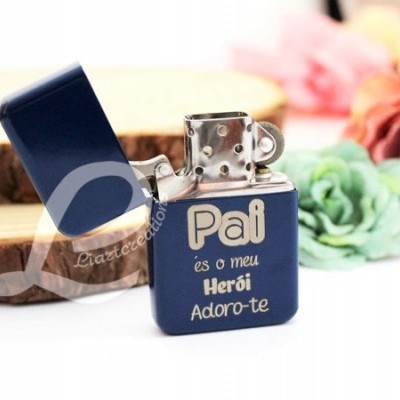 Isqueiro Recarregável Personalizado "Pai és o meu Herói"