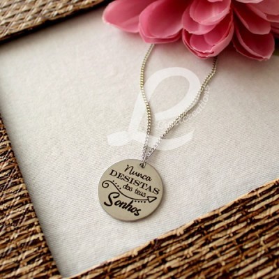 Fio "Nunca desistas dos teus sonhos"