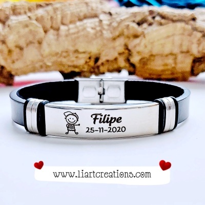 Pulseira c/ Gravação de Nomes + Bonecos