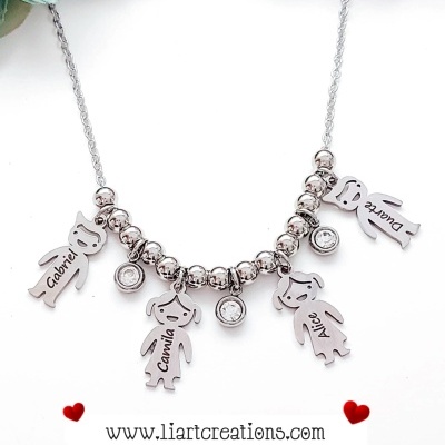 Fio em aço inoxidável c/ bonecos personalizados com nome