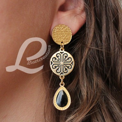 Brincos Dourados e Preto