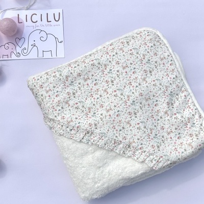 Toalha de banho para bebé com capuz estampado floral