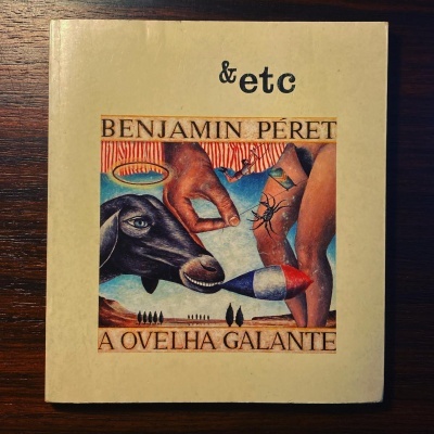 Capa de livro com ilustração colorida e texto 'BENJAMIN PÉRET A OVELHA GALANTE'