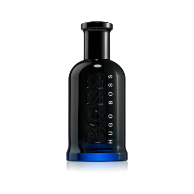Frasco de perfume Hugo Boss preto com base azul