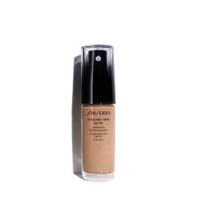 Base líquida Shiseido Synchro Skin Glow em frasco de vidro