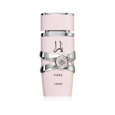 Frasco de perfume rosa claro com detalhes prateados e texto YARA Lattafa