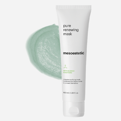 tubo branco de máscara facial mesoestetic com texto preto e verde e textura verde atrás