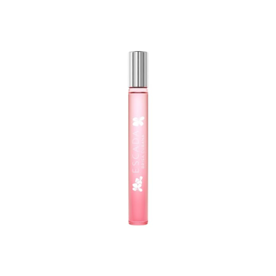 Perfume Escada Cherry in the Air em frasco rosa com tampa prateada.