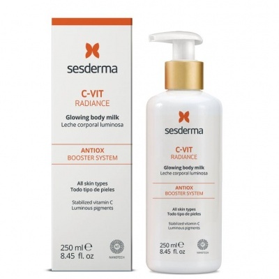 Leite corporal luminoso Sesderma C-VIT Radiance de 250 ml com texto em laranja e preto e tampa branca