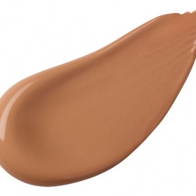 Mancha de base de maquilhagem líquida castanho médio