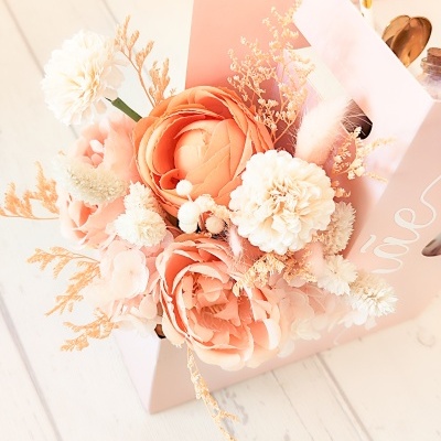 Kit&#x20;flores&#x20;perfumadas&#x20;e&#x20;caneca&#x20;&#x1F338;