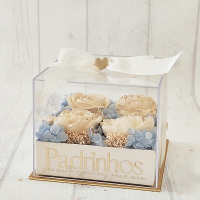 Box&#x20;flowers&#x20;deluxe&#x20;&#x2728;