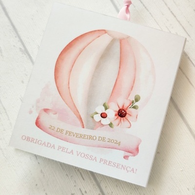 Bal&#x00E3;o&#x20;ar&#x20;quente&#x20;perfumado