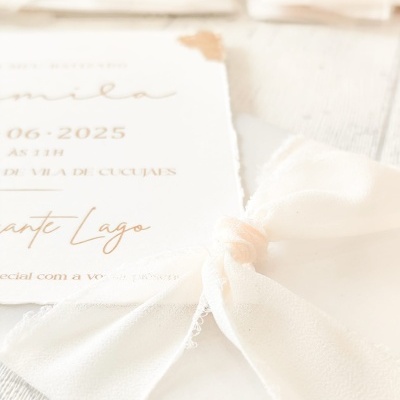 Convite&#x20;gold&#x20;&#x2728;