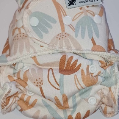 FRALDA REUTILIZÁVEL AJUSTADA TAMANHO ÚNICO - MOLAS - ANAVY