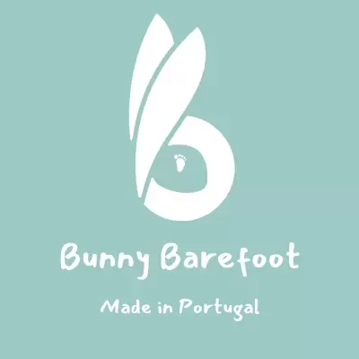Logótipo Bunny Barefoot, orelhas de coelho e pegada pequena em fundo verde água