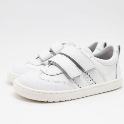 sapatilhas infantis brancas com fecho velcro
