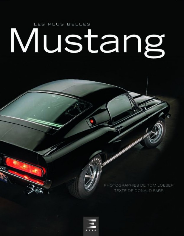 Mustang, Les Plus Belles Capa de livro com carro Mustang preto clássico visto de trás