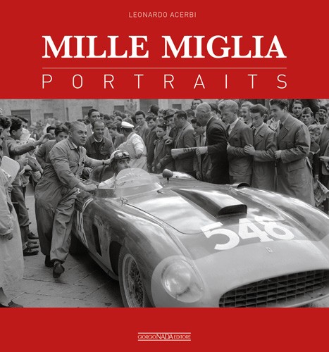 Mille Miglia Portraits Capa de livro 'MILLE MIGLIA PORTRAITS' com carro de corrida clássico e multidão