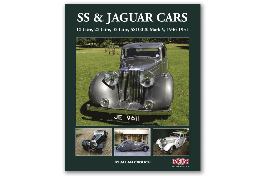 SS & Jaguar Cars Capa de livro azul escuro sobre carros clássicos Jaguar e SS entre 1936 e 1951