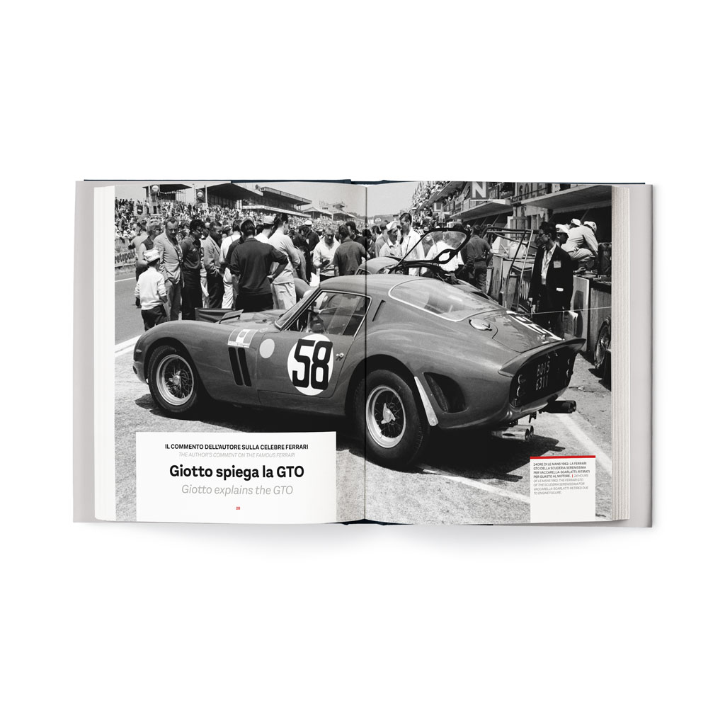 BizzarriniI: The last romantic constructor Livro aberto com foto a preto e branco de carro clássico de corrida número 58 e texto bilingue