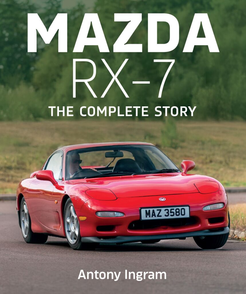 Mazda RX-7: The Complete Story Livro sobre Mazda RX-7 com carro desportivo vermelho na capa